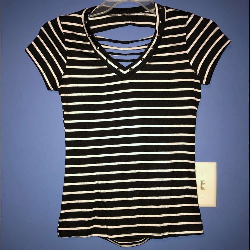 Black and white V-neck horizontal striped shirt